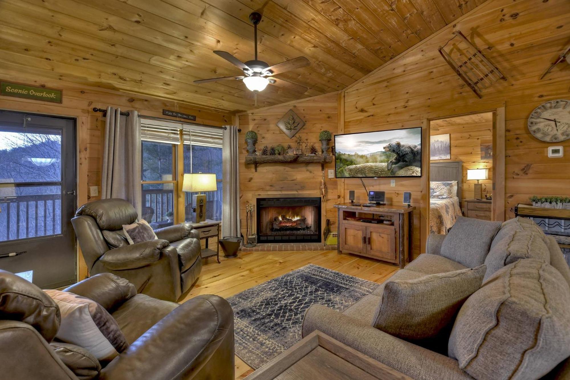 Talking Leaves Hot Tub Firepit And Comfy King Beds Villa Ellijay Luaran gambar